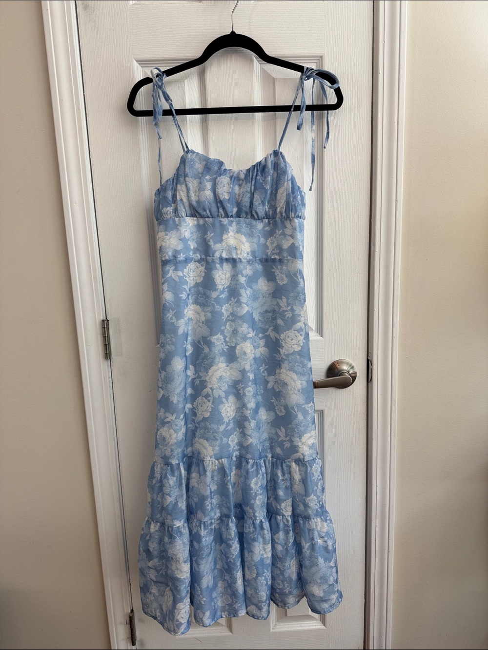 ALTAR’D STATE Esther Floral Midi Dress Ruffle Hem Blue Size XS